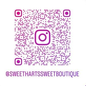 Follow me on IG! 🩷